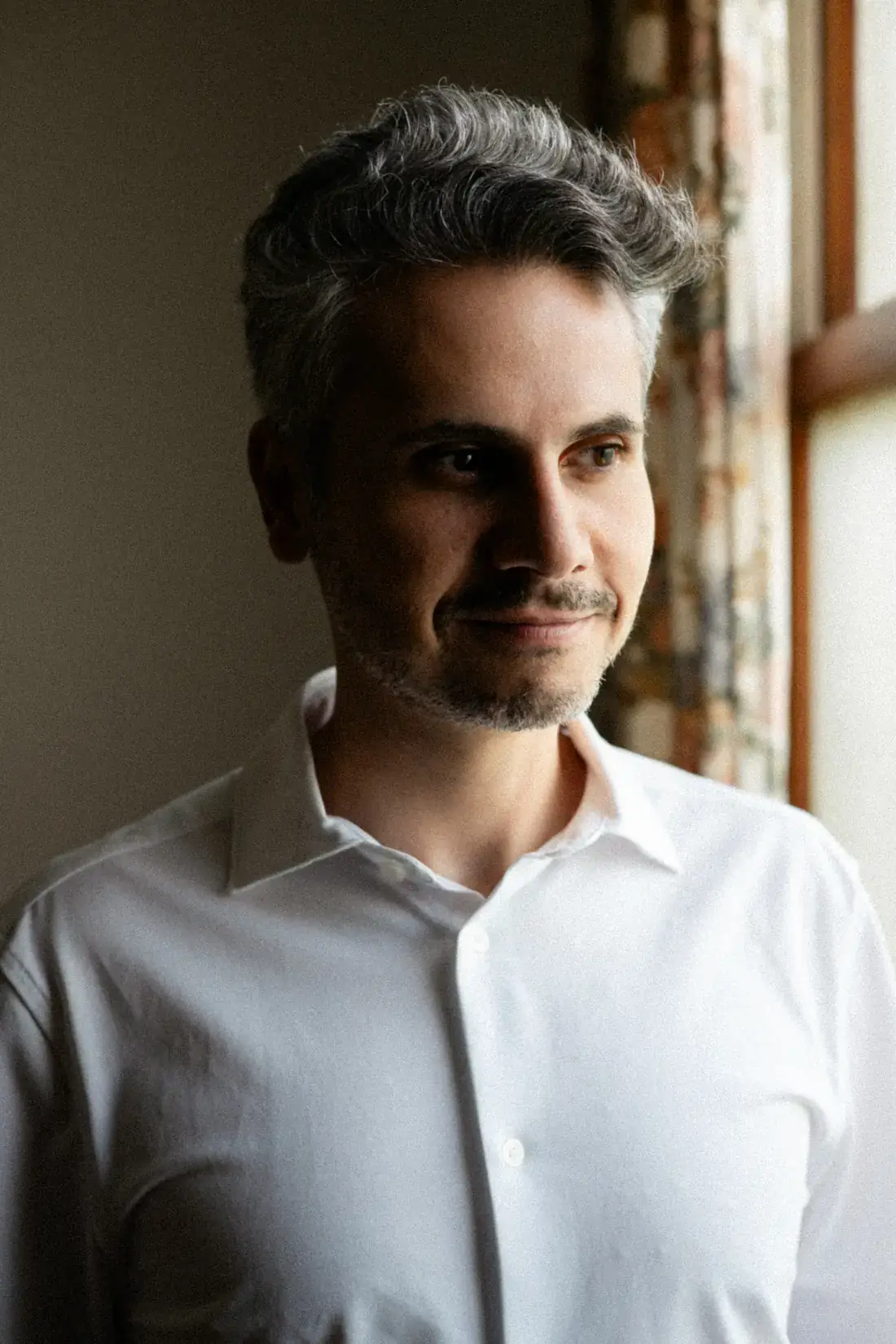 Dr. Lucas Attoni